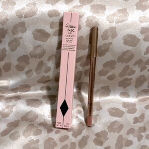 Charlotte Tilbury’s Lip Cheat Lip Liner In Pillow Talk *BNIB*